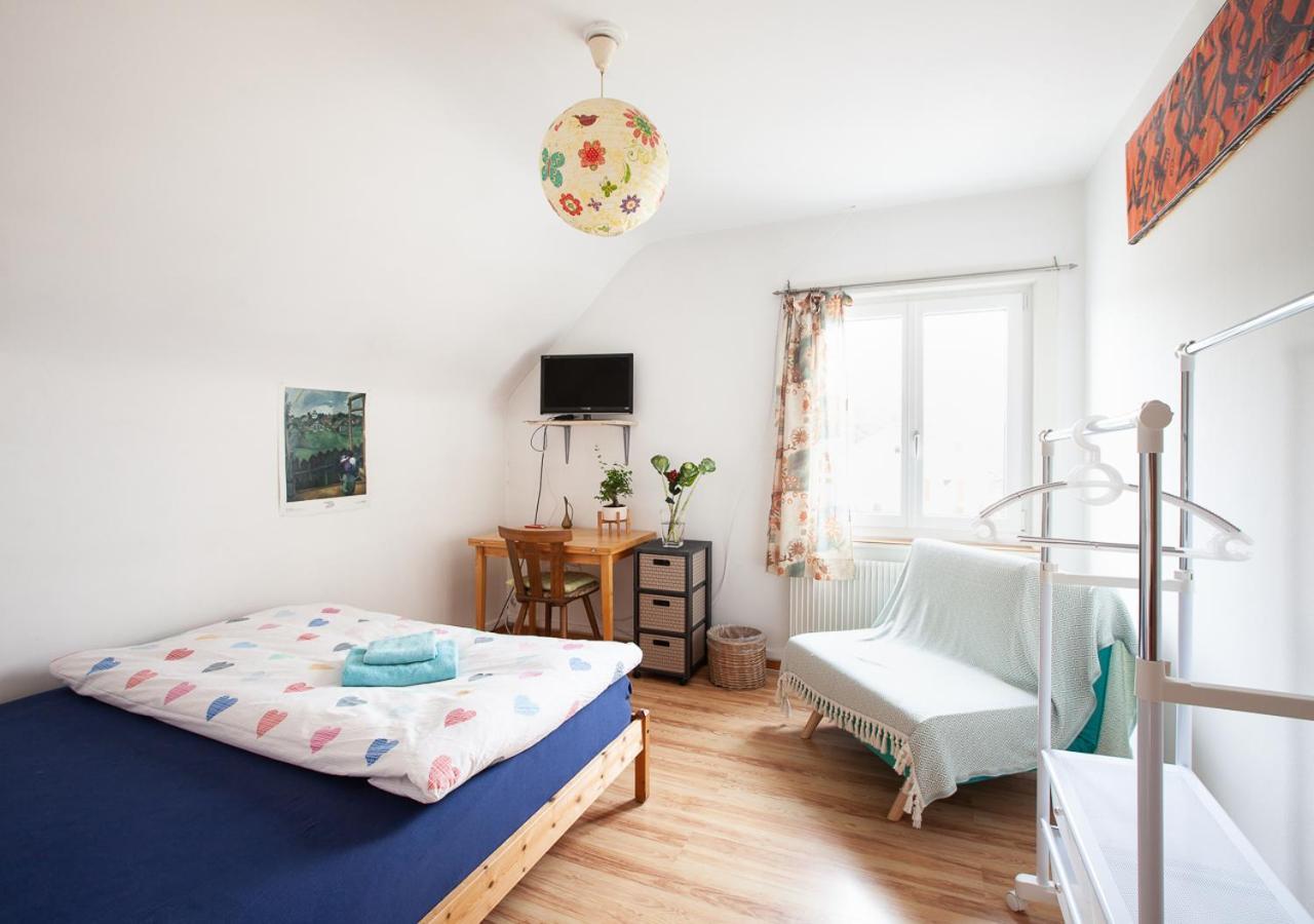 Bed and Breakfast Bed&Breakfast Pinocchio Seuzach Экстерьер фото